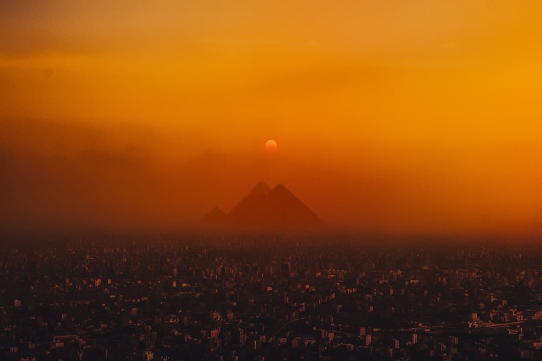 http://www.kcrea.cc/skin/default/image/zoomin.gif